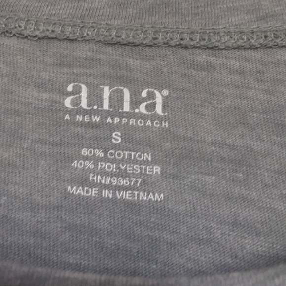 casual shirt - Picture 4 of 4